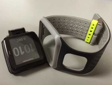 TomTom Runner with replaceable wrist strap